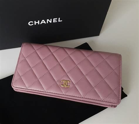 chanel rose gold wallet